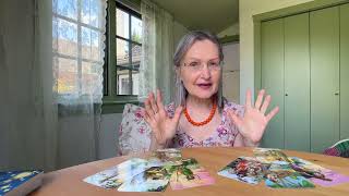 Что будет с человеком о котором вы сейчас думаете? Много новостей и подсказок! #колена таро онлайн