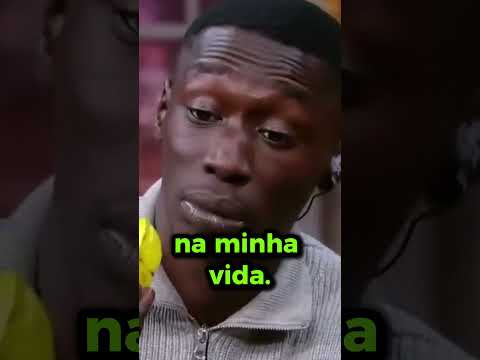 O maior TikToker do mundo provando comida brasileira 😂