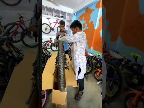 বরিশাল থেকে আসলো সাইকেল নিতে!