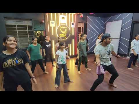 Dance with masti vlog Dstylersdancestudio #holidance #easychoreography #easydancesteps #dstylersvlog