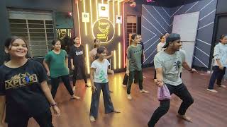 Dance with masti vlog Dstylersdancestudio #holidance #easychoreography #easydancesteps #dstylersvlog