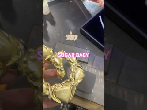 She wanted to get rid of any trace of him 😭 #jewelry #customerservice #buyinggold #diamond #gold
