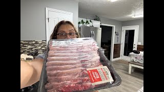 A sazonar unas costillas de res