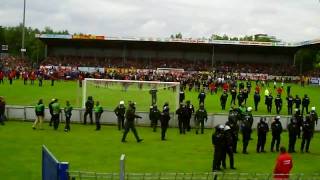 Spielschluß Holstein Kiel-VfB Lübeck am 07.06.09
