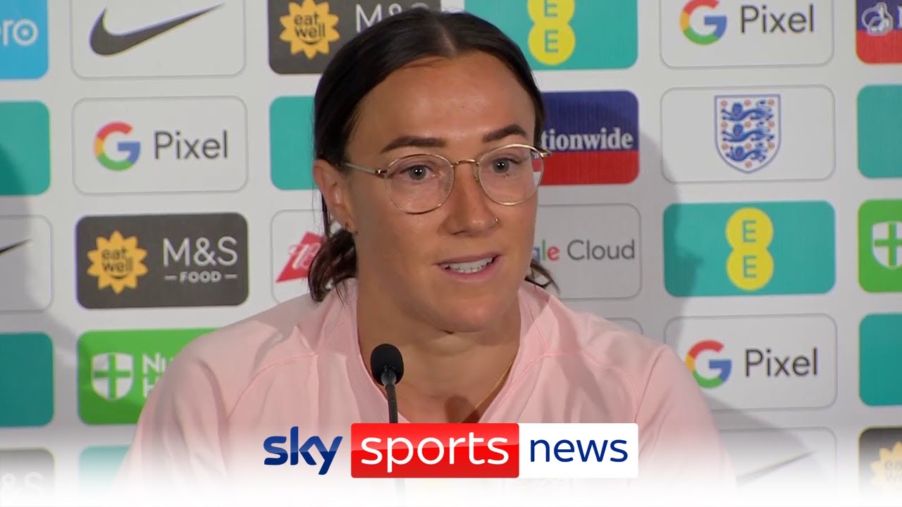Lucy Bronze on the World Cup pay row between the Lionesses & the FA