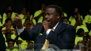 Bishop Mark  L. Gilkey Powerful Testimony at COGIC AIM Convention 2016 (Rest In Peace Bishop Gilkey)
