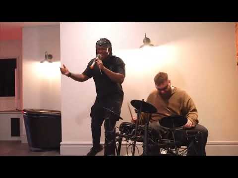 KSI Does The Craziest Freestyle 💀