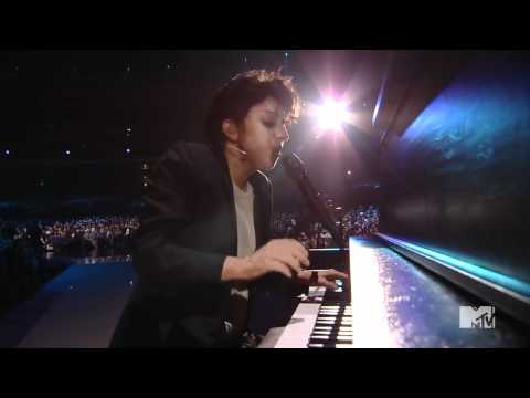 Lady Gaga - Yoü And I live at VMA's 2011 [HD]