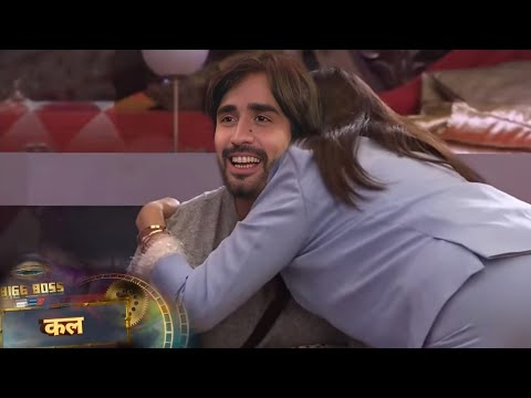 bigg boss 18 karanveer mehra mother hugs vivian cries gives biggest blessings all shock