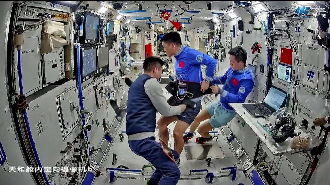 Chinese astronauts conduct experiments and maintenance on Tiangong space station