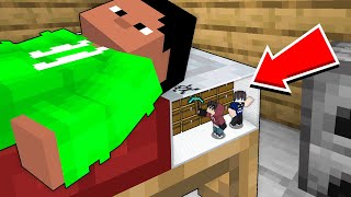Living INSIDE MY FRIEND'S BED Until He Notices In Minecraft!