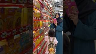 Shopping For Fatima 🤗 Long Vlog Link 👆🏼 Please Subscribe 😇 #shopping #shoppinghaul