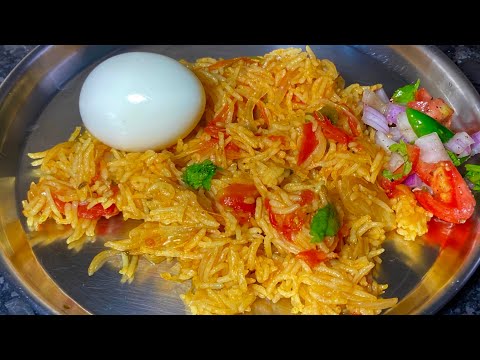 தக்காளி சாதம் குக்கர்ல இந்த மாதிரி செஞ்சி பாருங்க / Thakkali sadham in tamil / tomato rice in tamil