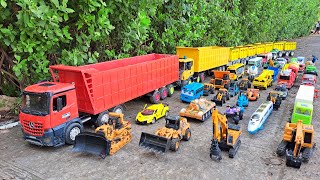 Mobil Truk Tronton Panjang Penuh Mainan Mobil Balap, Truk Molen, Tank Baja, Bus Telolet, Excavator.