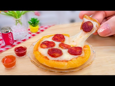 أصغر بيتزا في العالم البيتزا المصغرة اللذيذة  في مطبخ صغير 🍕 How To Make Miniature Chicken