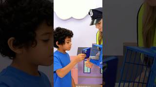 📱 Oliver & Friends vs. The Phone Patrol! 🚓