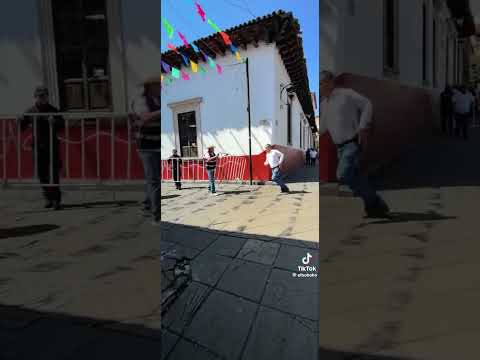 AHORA SI YA BRINDAN SEGURIDAD.. #carlosmanzo #justicia #noticias #policia #seguridad #gobierno