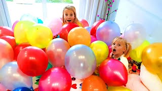 Kids Play with Balloons and Learn Colors with Baby Shark and Five Little Monkeys - Sing Along
