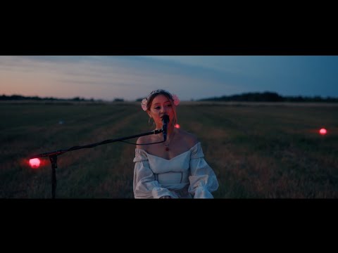 Vivienne Mort — Зірочка (наживо на розмінованому полі)