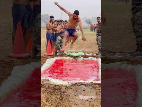 Jump 😱#army #indianarmy #airforce #navy #itbp #bsf #art #music #ytshort #tranding