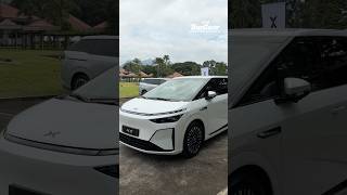 Xpeng X9 autonomous parking