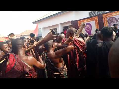 massive Crowd welcome! Otumfour Osei Tutu ii