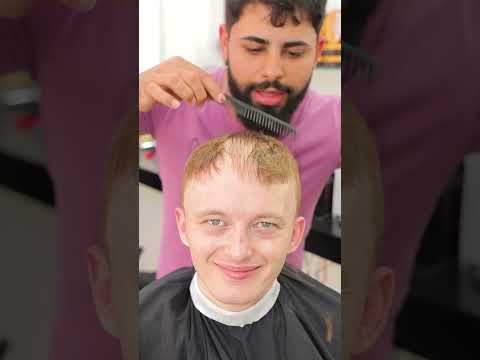 تساقط الشعر عند تسريح