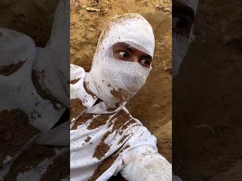 खयालों में डूब गया 😂😂 #comedy #realfools #surajroxfunnyvibeo #vikram #mummy #bhoot