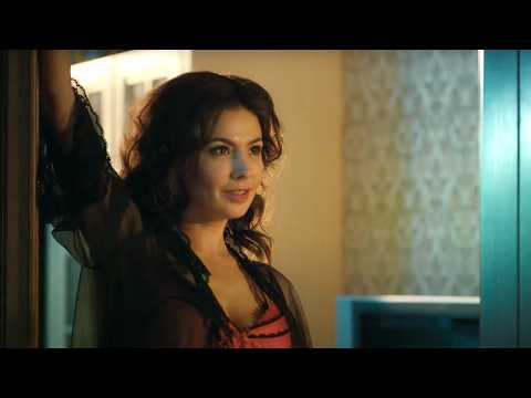 ЕЕ СЕРДЦЕ РАЗБИТО: МУЖ УШЕЛ К ЛУЧШЕЙ ПОДРУГЕ... НО ТУТ НА ПОРОГЕ ПОЯВЛЯЕТСЯ СОСЕД...