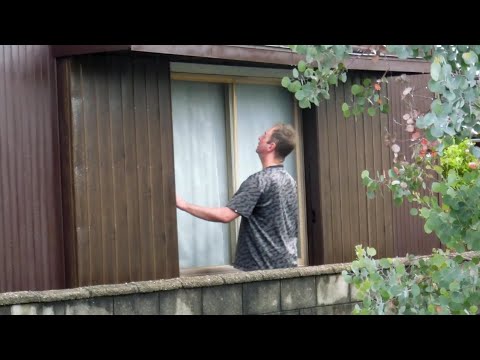 Unskilled Insect Screen Repairer at the Old Japanese Farm House!