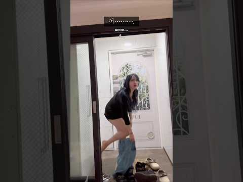 매우x100 보수적인 집안에서 막내 딸이 살아남는 법🚨
