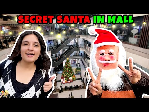 SECRET SANTA IN MALL | Aayu and Pihu Show