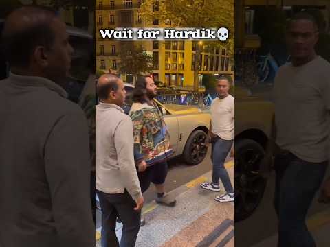 Hardik wears shoes worth as much as Anant Ambani earns in a year || Aura Hardik #shorts #viral