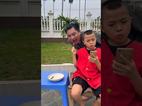 MrHunter Comedy : LET THE GREEDY BROTHER EAT SPICY CHILI๐๐๐#funny #shorts #comedy