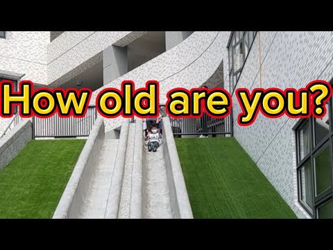 Weekly English 11202 WK8 How old are you? 你幾歲？