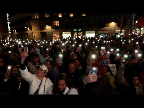 Miles de personas secundan en Madrid la protesta convocada por la oposición venezolana