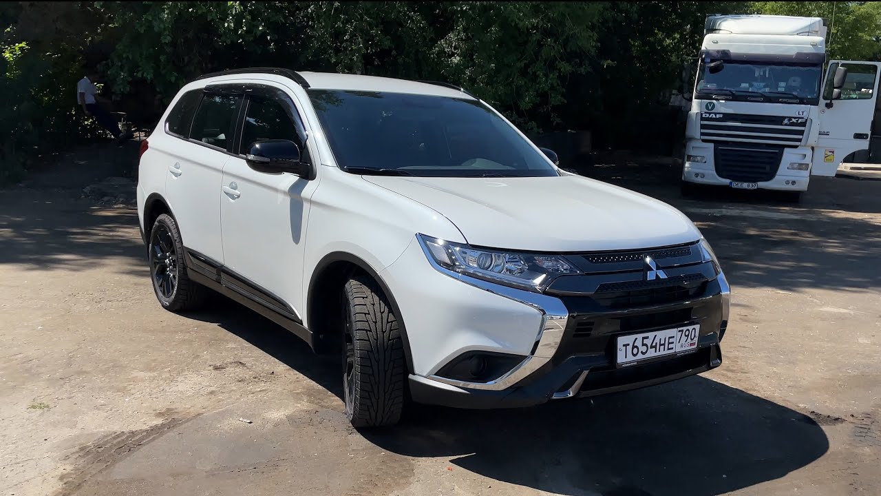 Mitsubishi Outlander 2020 - Тачка для достойной встречи пенсии.