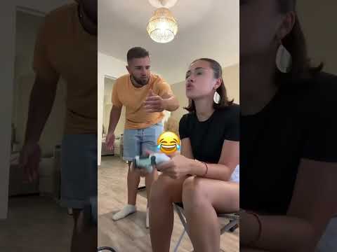 JE ME COMPORTE COMME MON MEC QUAND IL JOUE À FIFA ET REGARDEZ SA RÉACTION