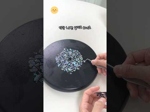 다이소 접시로 만든 이것의 정체는?