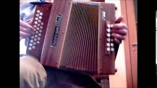 En avant blonde (32 bar 6 chod version) on the  G/C melodeon