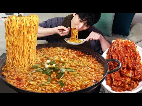 맵고 얼큰한 앵그리너구리 라면!!🔥 땀 뻘뻘 서터레서 풀린다!(Ft.라밥) 혼술 리얼먹방 Spicy Ramyeon & Kimchi MUKBANG ASMR EATINGSHOW