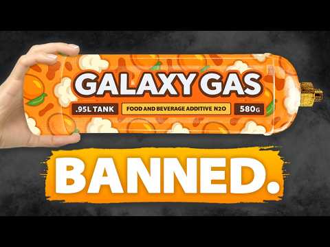 The Rise and Fall of Galaxy Gas