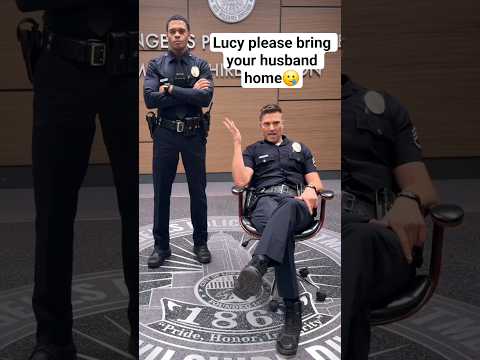 THE REAL VINTAGE TODDLER🤌🏻 LUCY AND PENN ARE REALLY PATIENT IN DEALING WITH THIS BIG BABY🫩🥲#shorts