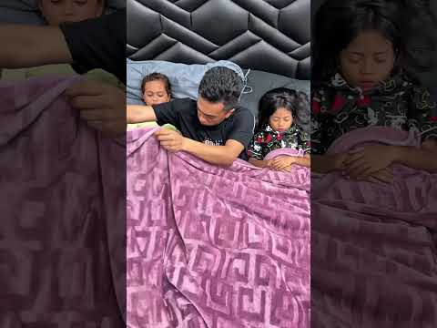 malah bikin ketawa sih aysah