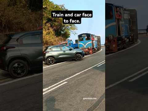 Train and car face to face #daejeeling #toytrain #dhr #Tindhariya #rairailfan