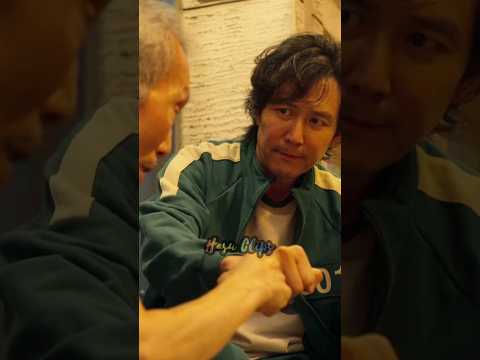 He started to cheat him😨😱 Squid Game🦑 #hasuclips #squidgame #leejungjae #oyeongsu #squidgame2#kdrama