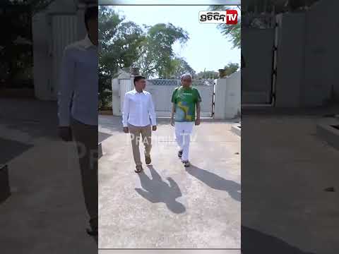 ଫିଟ୍ ସିଏମ ହିଟ୍ ଓଡିଶା | CM Naveen Patnaik with Pandian #shorts