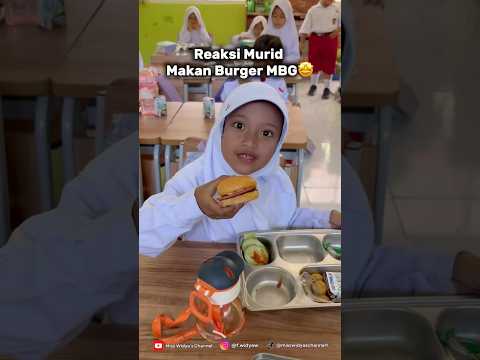 REAKSI MAKAN BURGER MBG🤩#shortsvideo #schoollife #gurusd #gurumuda #viralshorts #fypage
