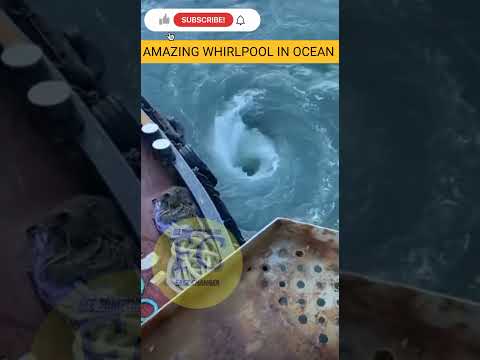 whirlpool 🌀 in ocean 🌊 #viral 🔥#trending #whirlpool  #shorts