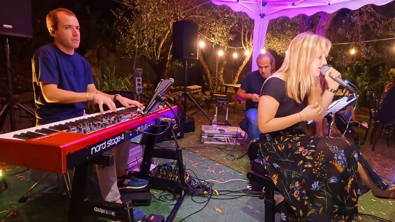 Violet Pop Trio